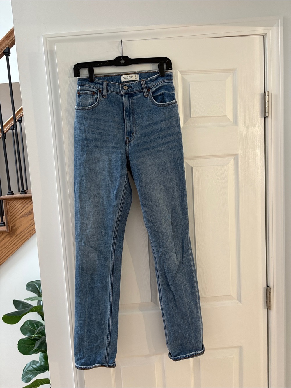 Abercrombie 90s slim straight ultra high rise 27 long (4 long)